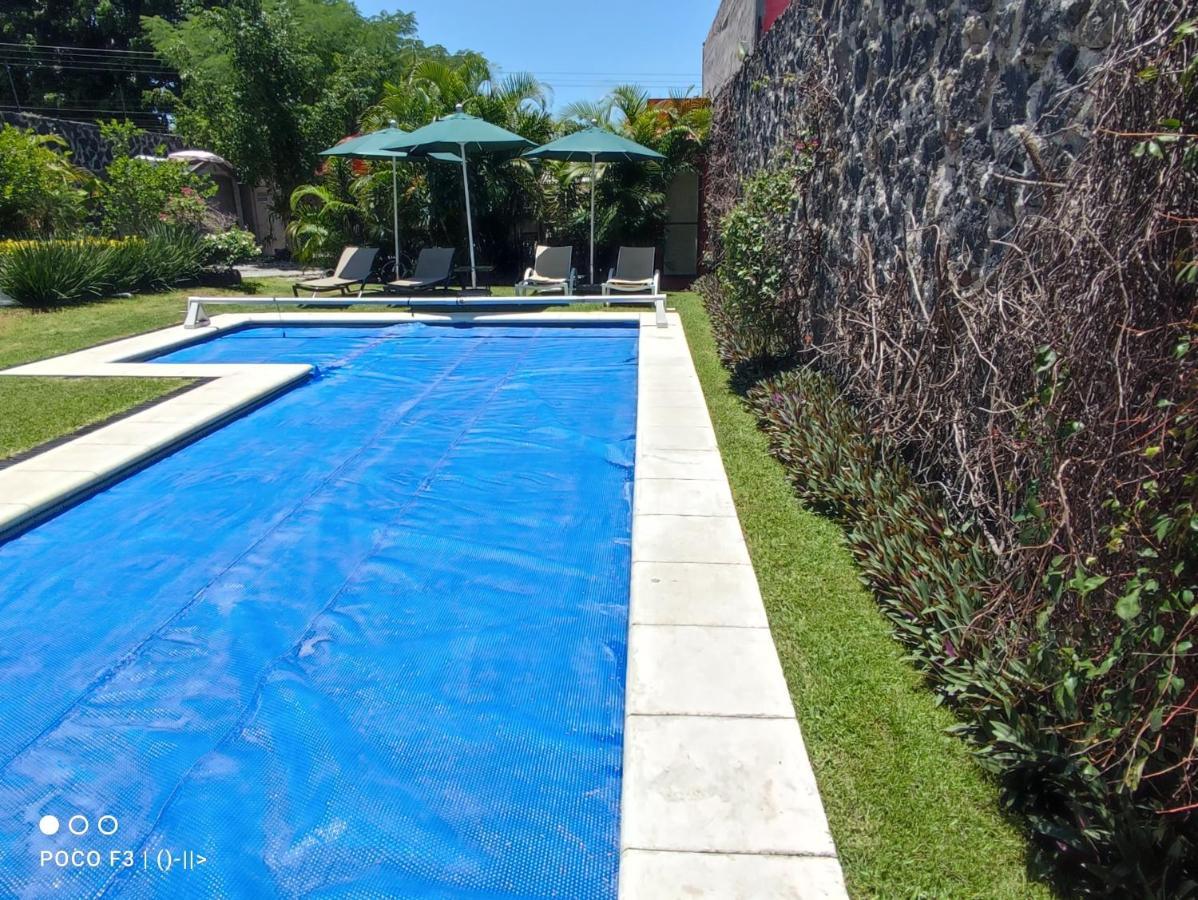 Villas De Brisas Cuernavaca Exterior photo